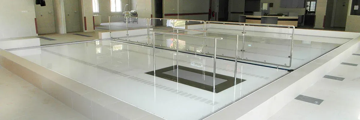 Chodzenie po bieżni pod wodą